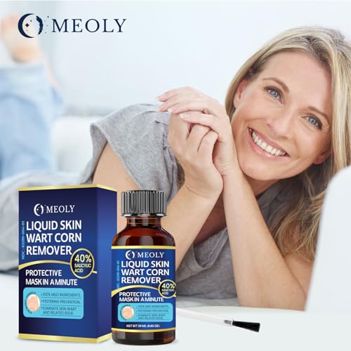 MEOLY Wart Remover user applying product on affected area with care.