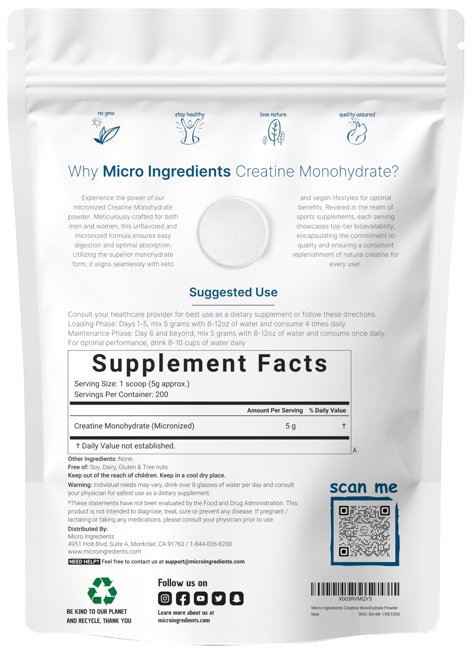 Pouring Micro Ingredients creatine monohydrate into water to show easy dissolution