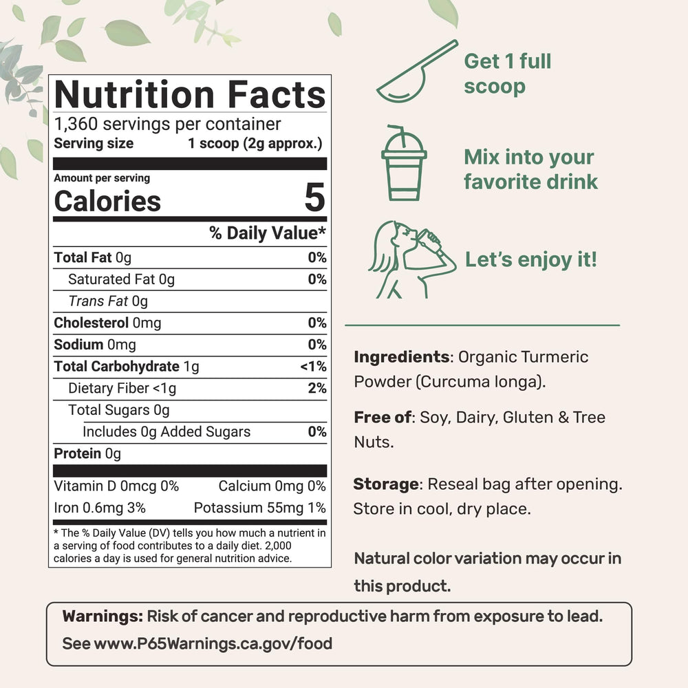 Micro Ingredients turmeric powder scoop into smoothie for earthy flavor