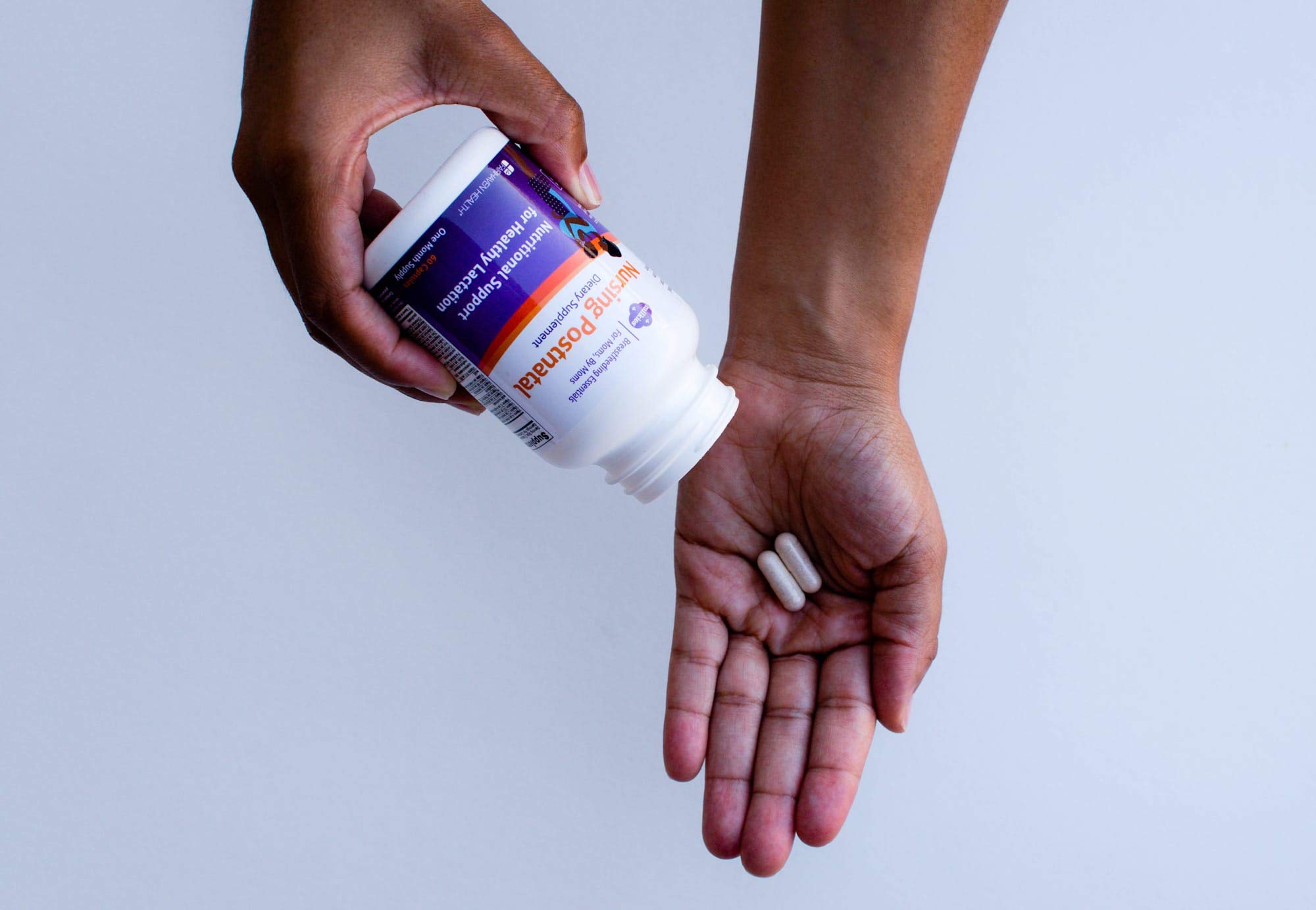 Milkies routine: two capsules daily for convenient breastfeeding nutrition