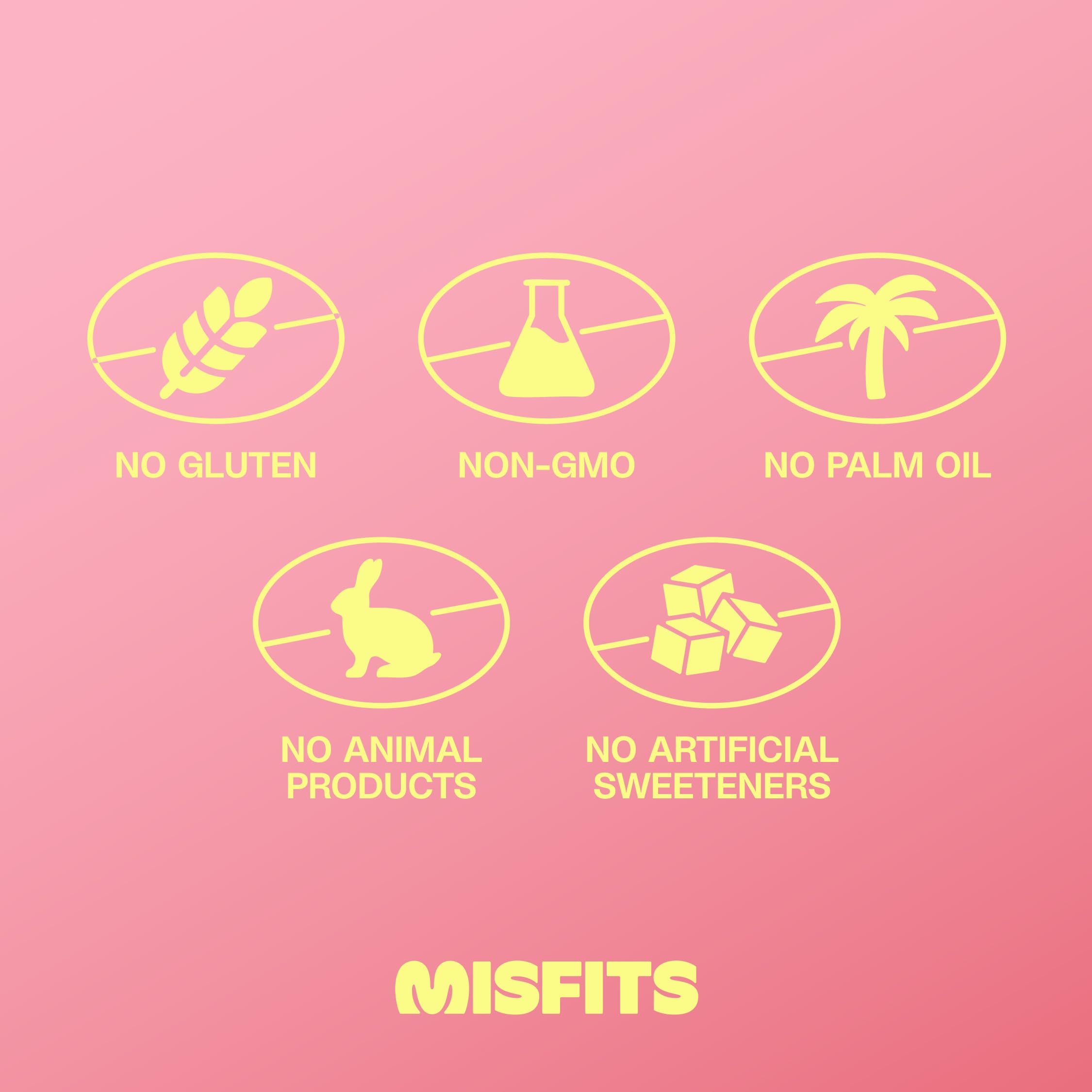 Misfits Speculoos bar beside a gym bottle for on-the-go fueling.