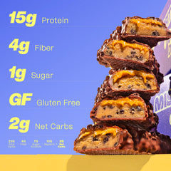 Misfits vegan cookie dough bar close-up with vanilla notes and cocoa crispies, ideal between meals