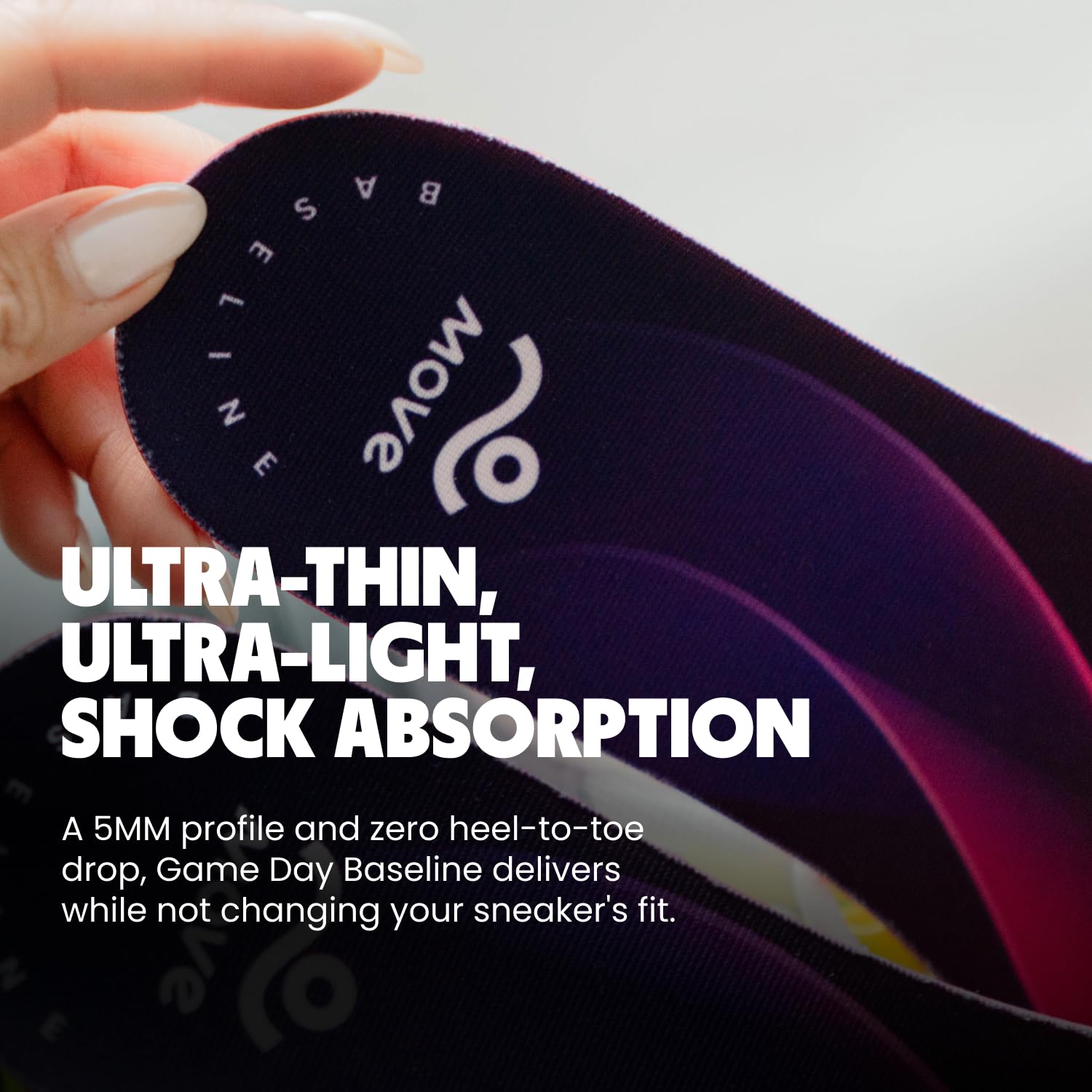 Move Baseline ultra-lightweight insole enhances speed and agility.