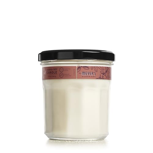 Mrs. Meyer’s Fall Leaves soy-wax candle closeup with lead-free wick and clean burn