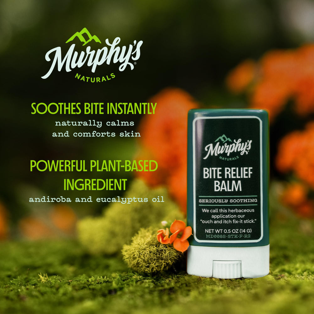 Close-up of Murphy’s Naturals plant-based oil blend for gentle bite relief.