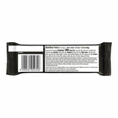 MUSASHI cookies-cream whey protein close-up highlights premium isolate.