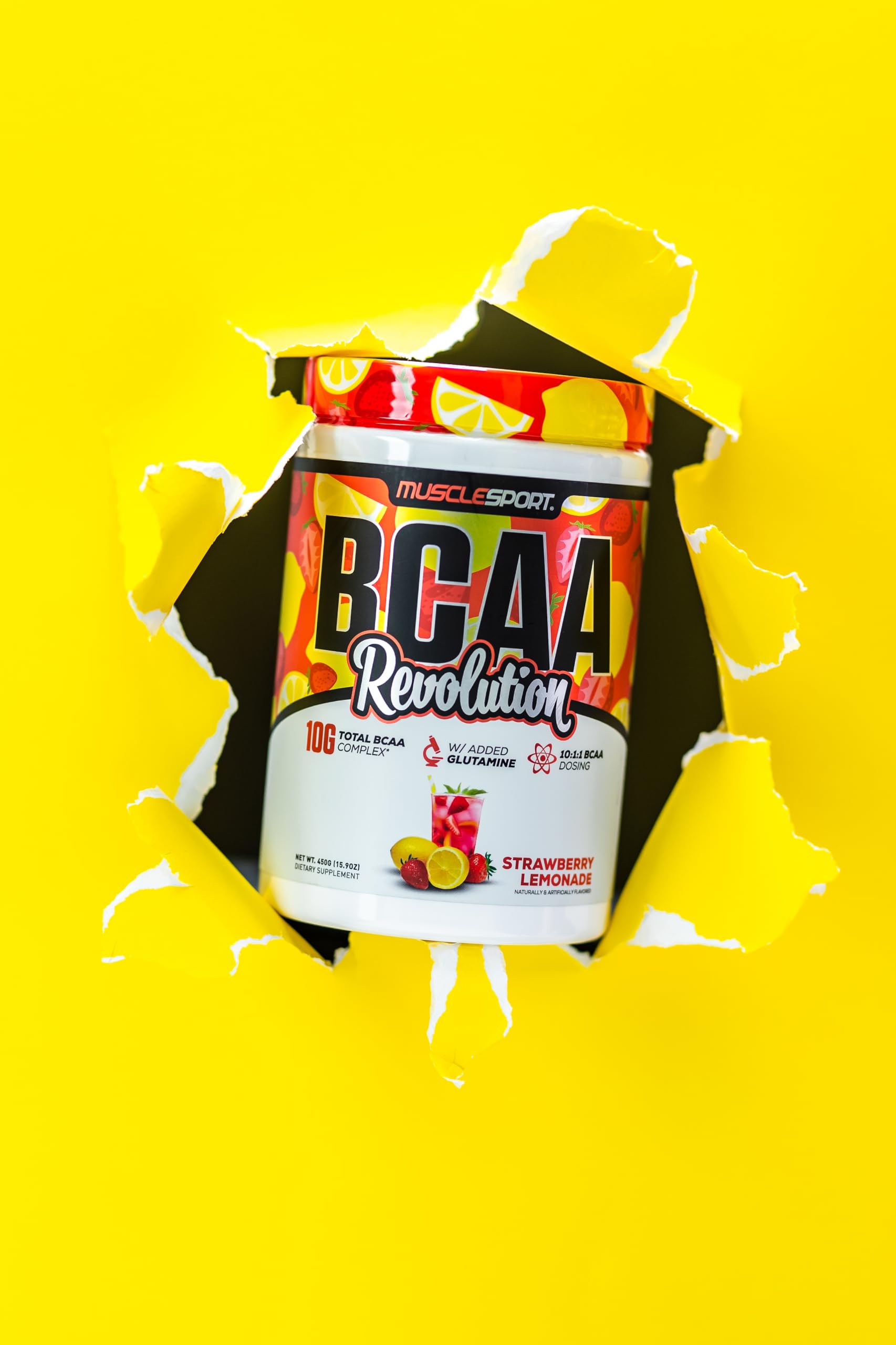 In-use workout scene featuring Musclesport BCAA Revolution during training.