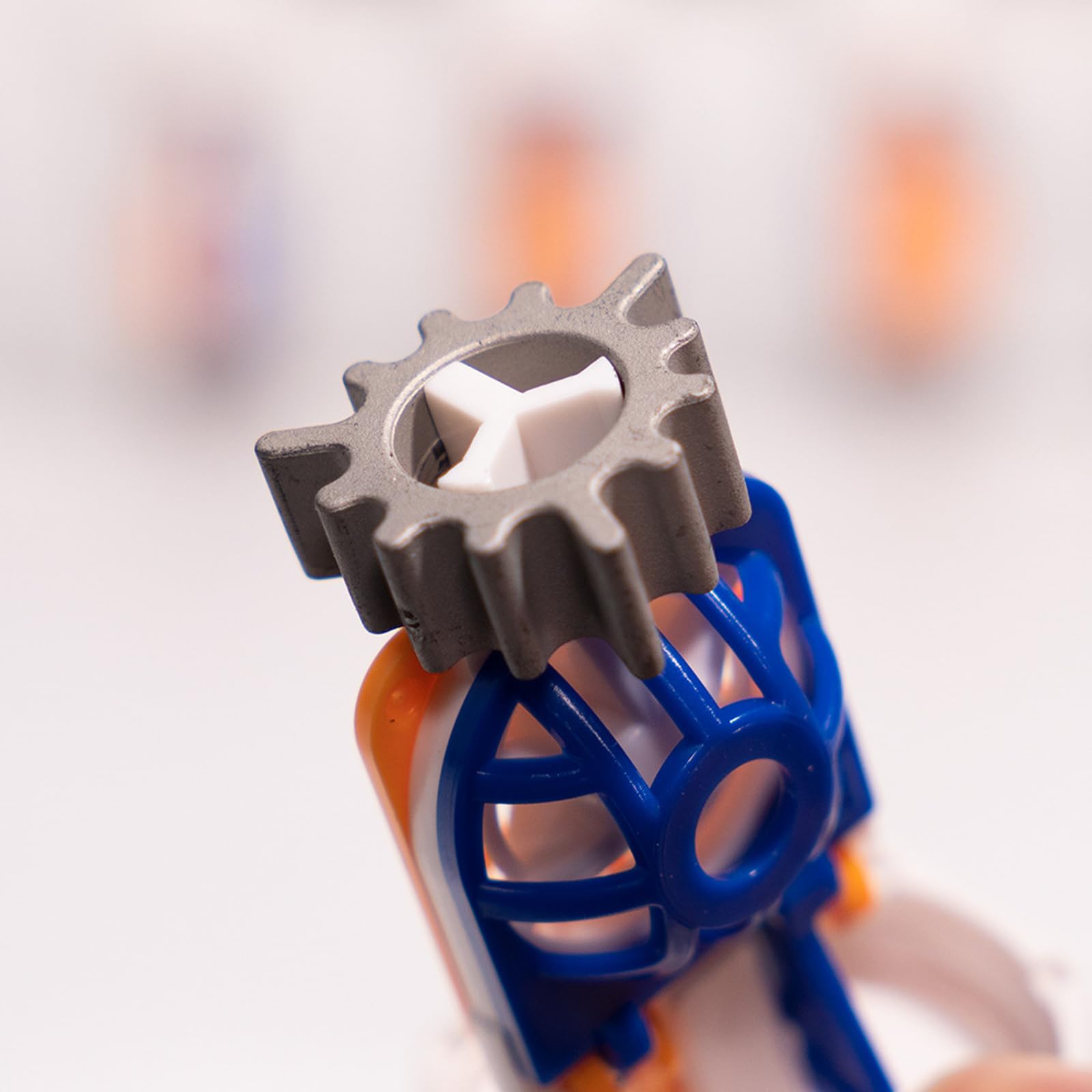 MUSHENJI left-right clip colors help correct lens placement and secure sealing.