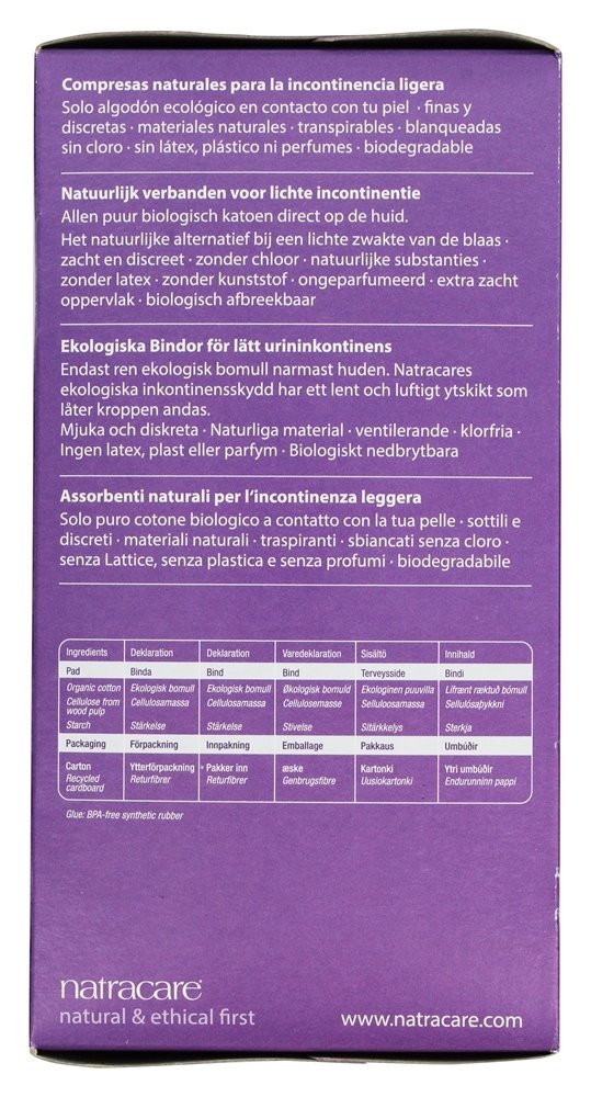 Natracare Dry and Light pad slim profile for discreet daily protection.