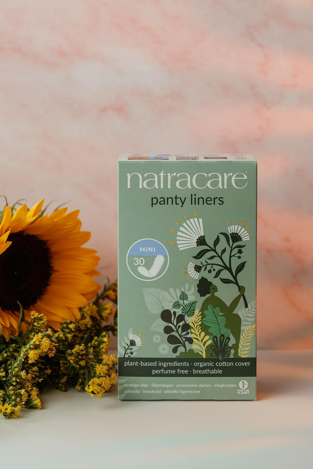 Natracare mini panty liners materials highlight plastic-free, chlorine-free composition for sensitive skin.