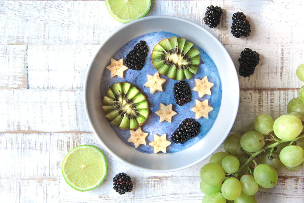 Naturegrail blue spirulina powder ingredients list highlights natural ingredients.
