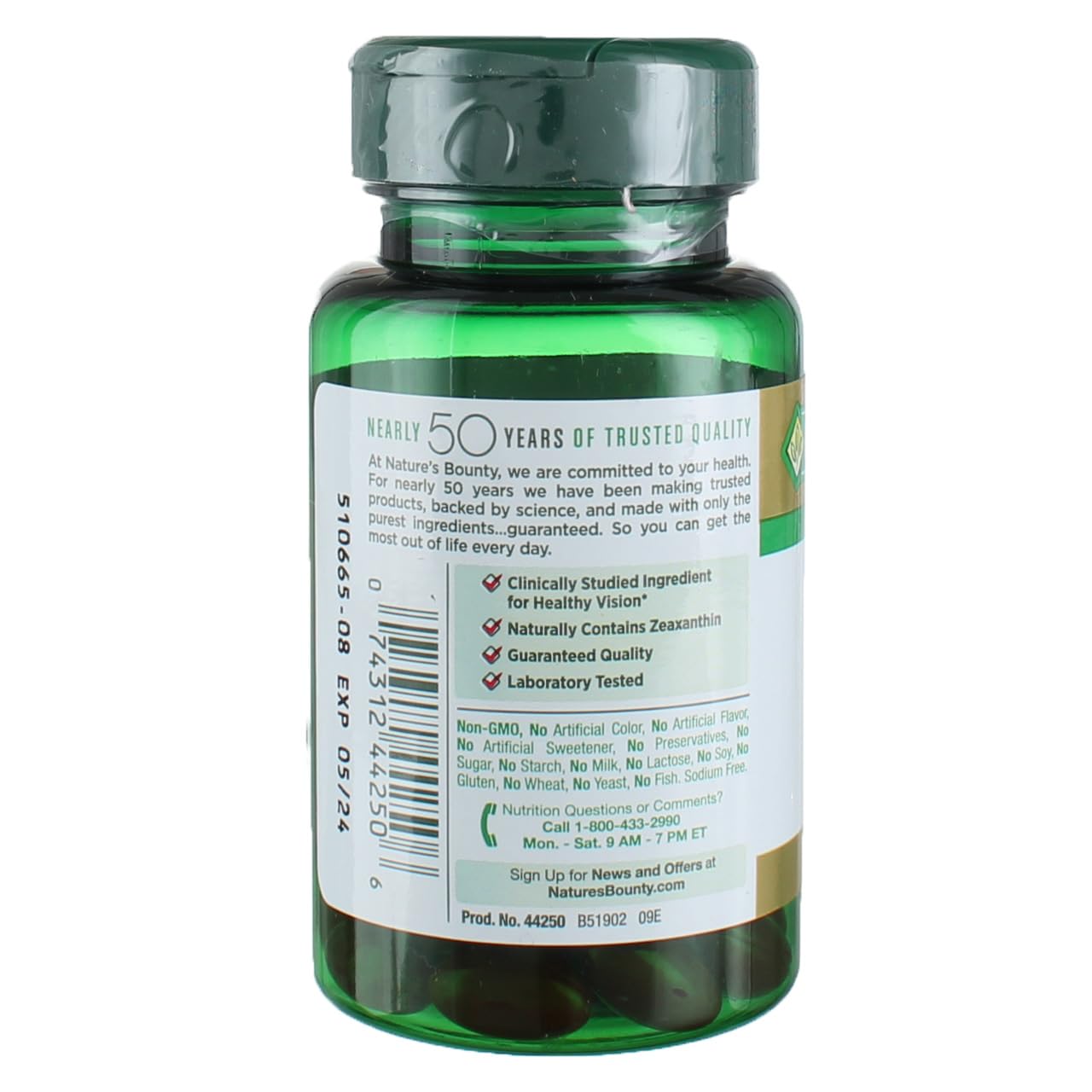 Nature's Bounty Lutein marigold-origin bottle highlighting natural carotenoids