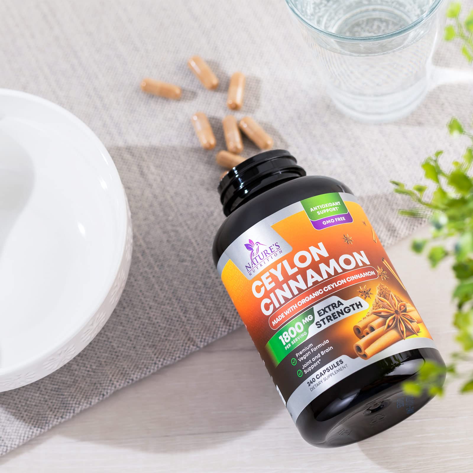 Compact 240-capsule bottle ideal for daily cinnamon supplementation.