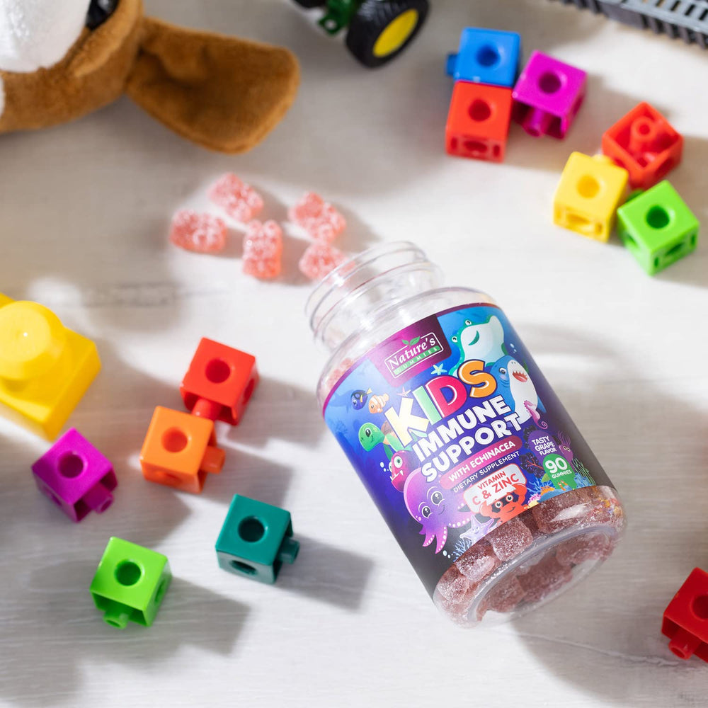 Nature's Nutrition gomitas inmunidad para niños, ideales para la rutina escolar.