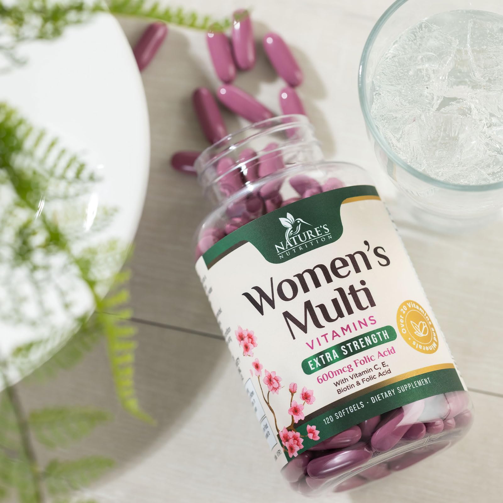 Easy-to-swallow formulation in Nature's Nutrition women’s multivitamin