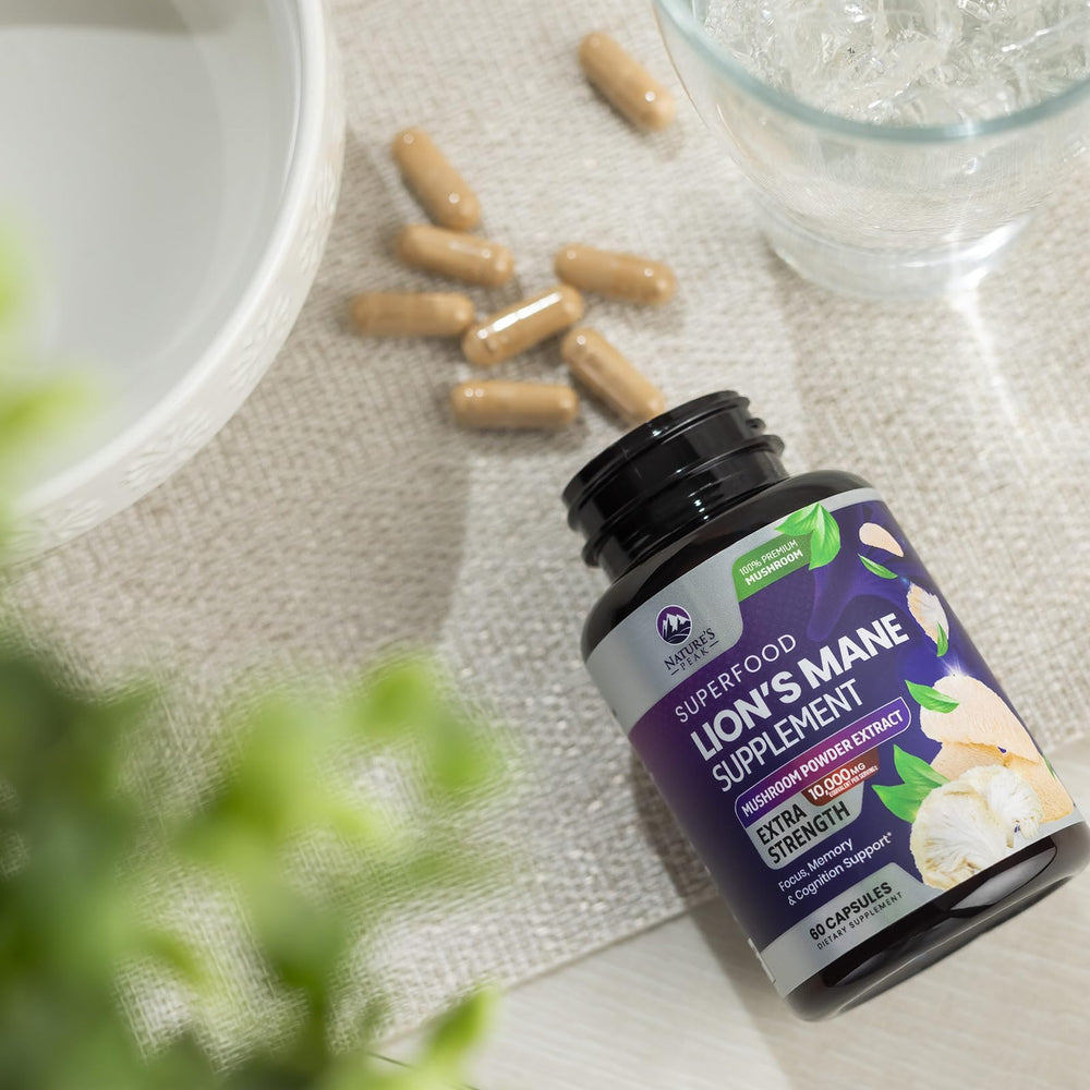 Nature's Peak Lions Mane capsules detail on packaging