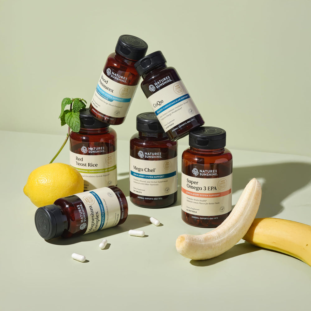 Nature's Sunshine Blood Pressurex label closeup showing ingredients and guidance.