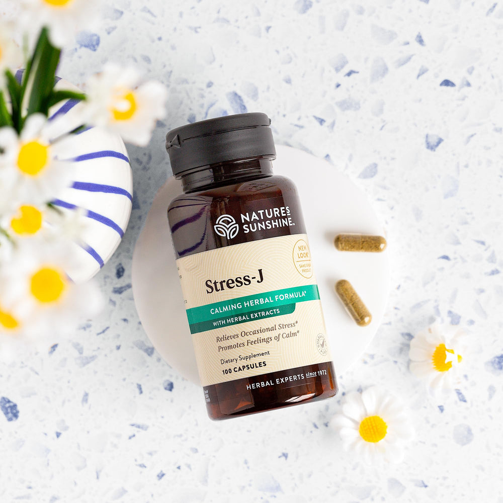 Nature's Sunshine Stress-J ingredients panel featuring passionflower and chamomile.