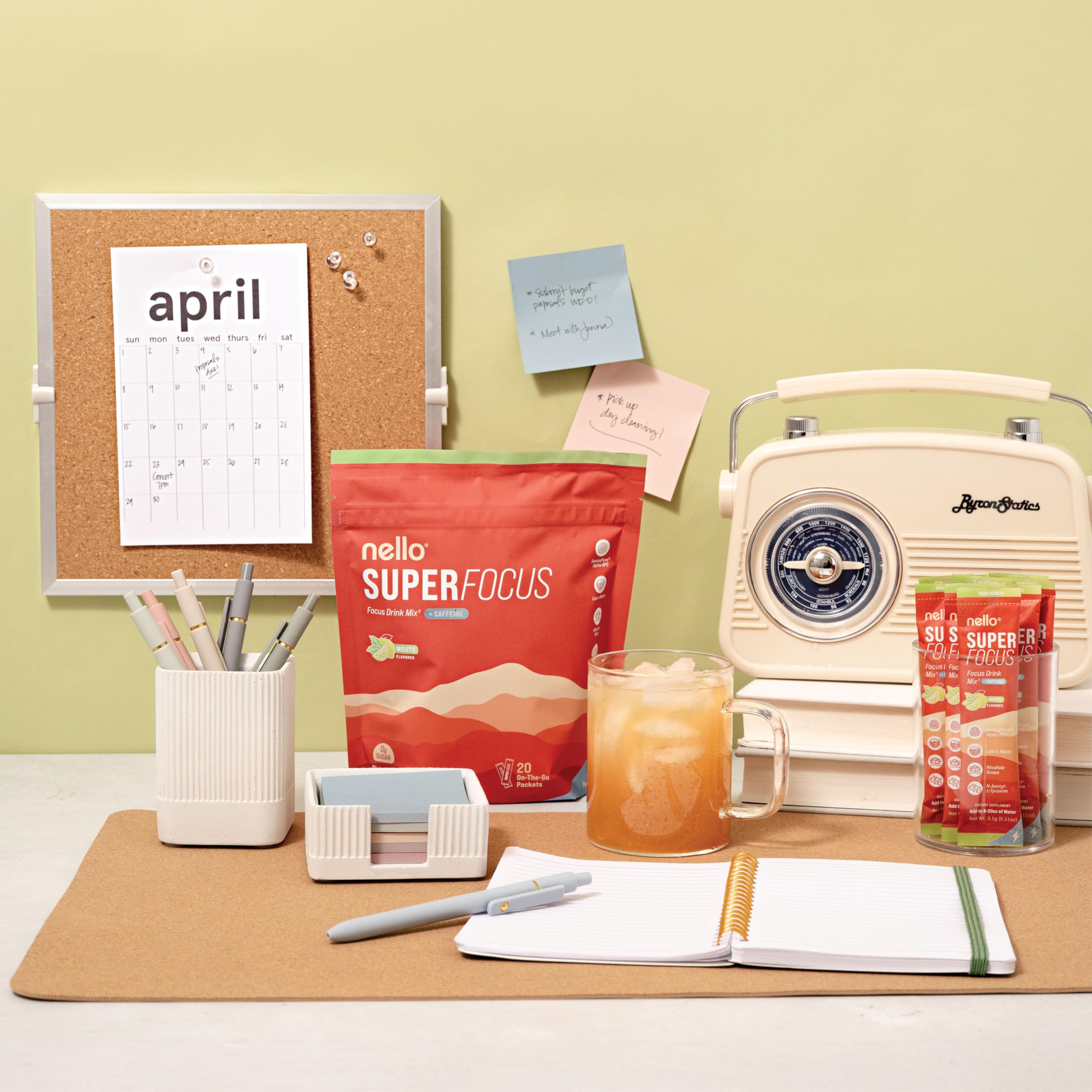 Nello Superfocus Mojito mix in water demonstrates quick, sugar-free energy.