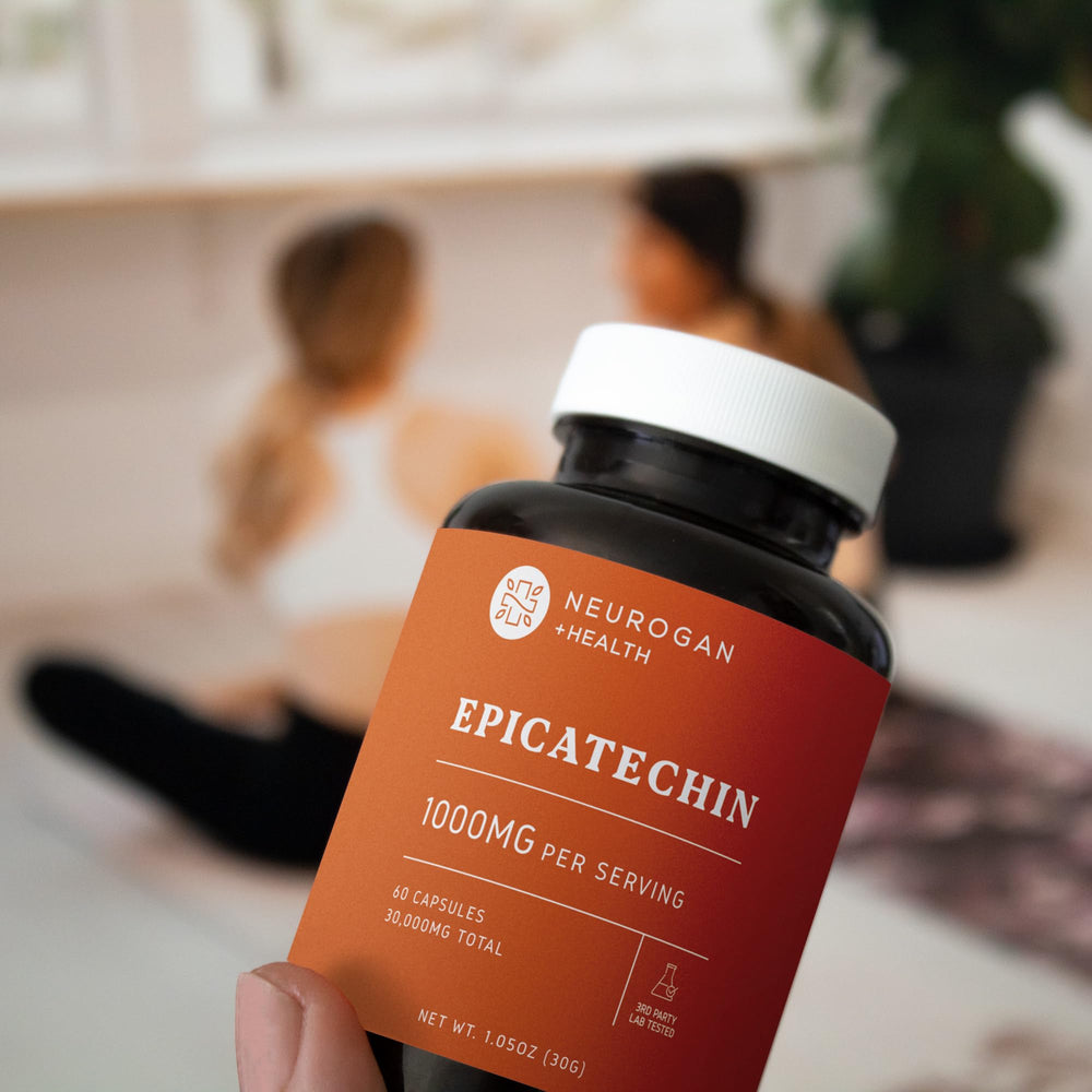 Neurogan Epicatechin capsules on gym setup suggesting pre-workout use.