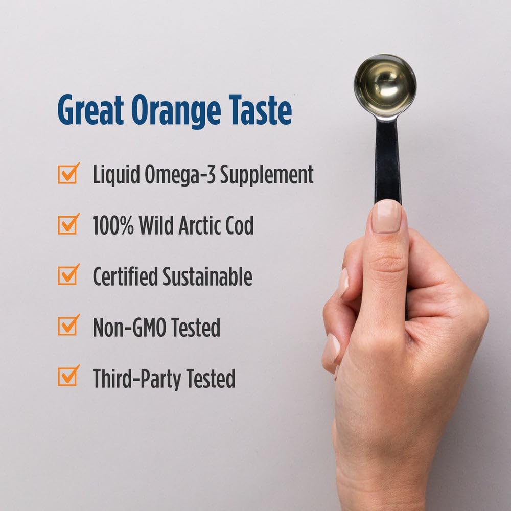 Soft oil drops in a spoon ready for daily use with Nordic Naturals