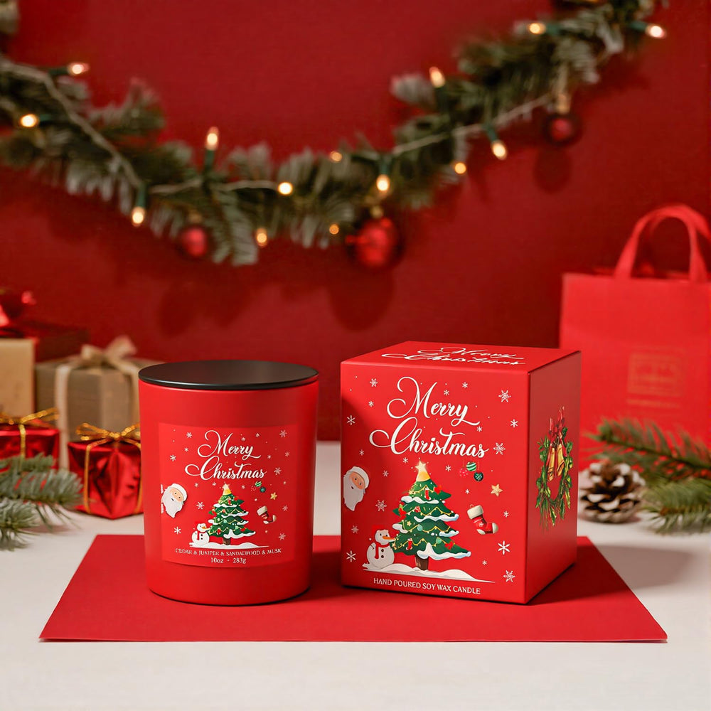 NORVENCE 10oz candle as a centerpiece for Christmas tables and mantels.