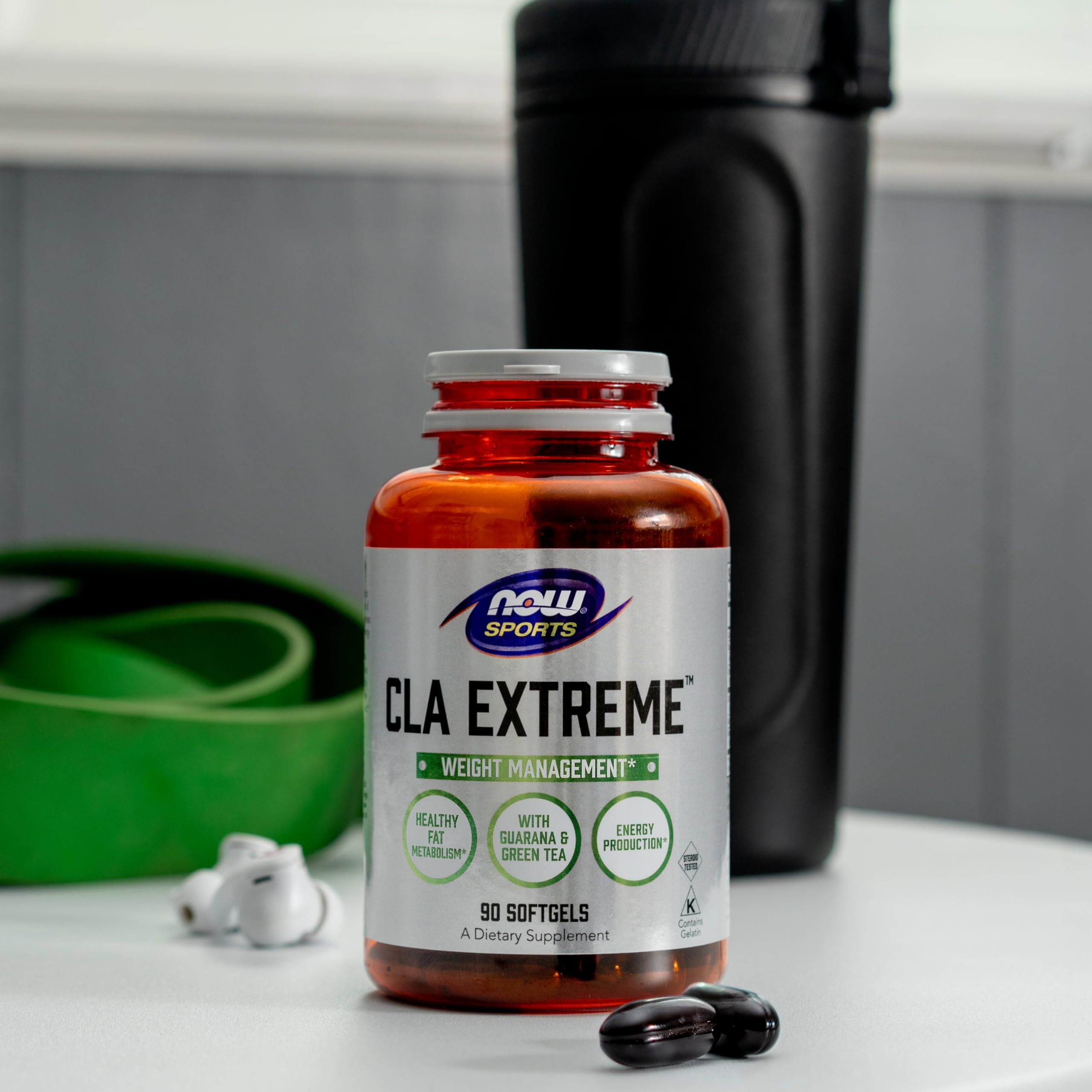 NOW Foods CLA Extreme green tea extract bottle showcases polyphenols and catechins.