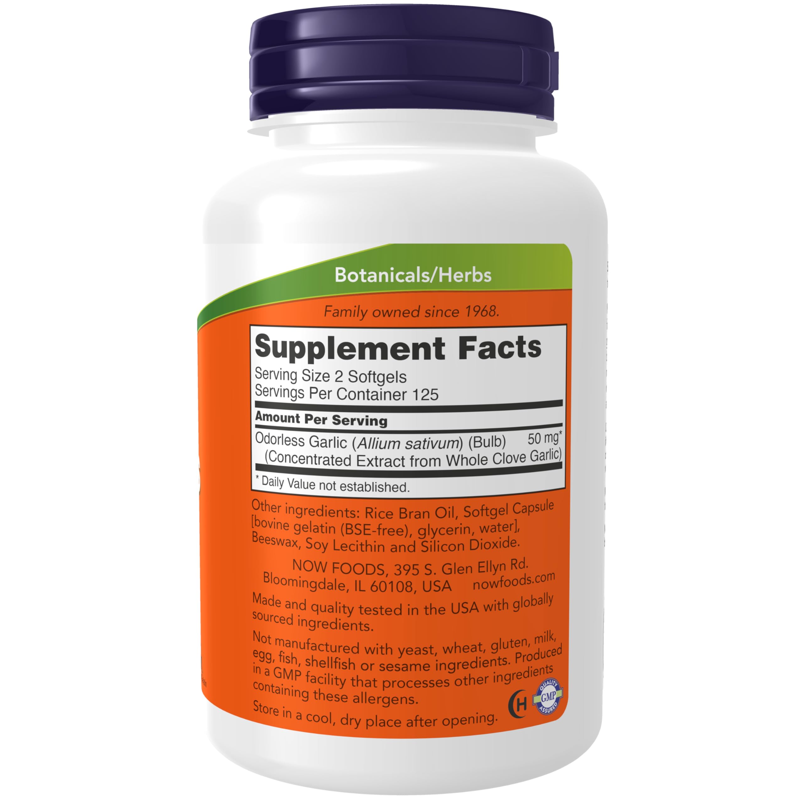 NOW Foods Odorless Garlic softgels poured for easy daily use.