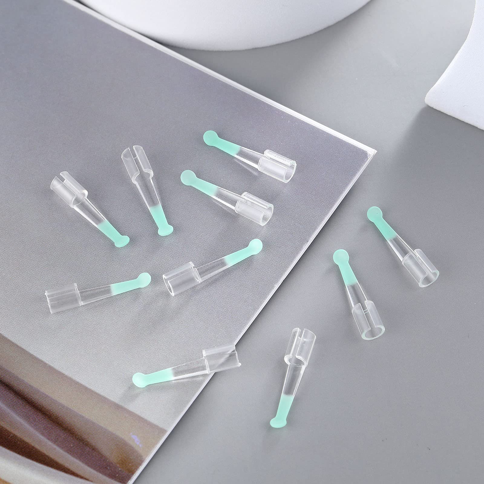 Nuanchu family-friendly ear spoon tips for shared care.