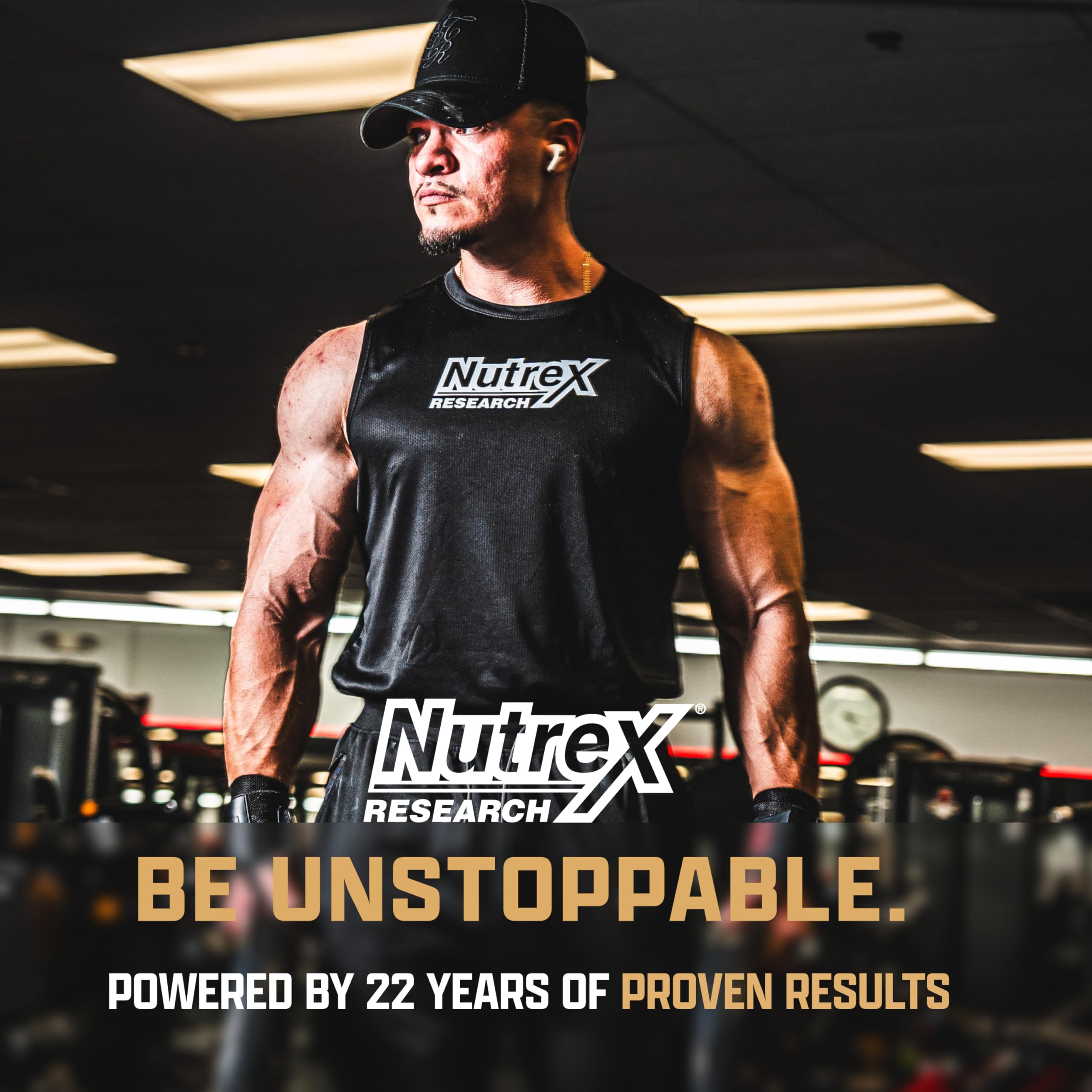 Nutrex Alpha-T Magnum capsules in blister pack illustrate easy, on-the-go stamina