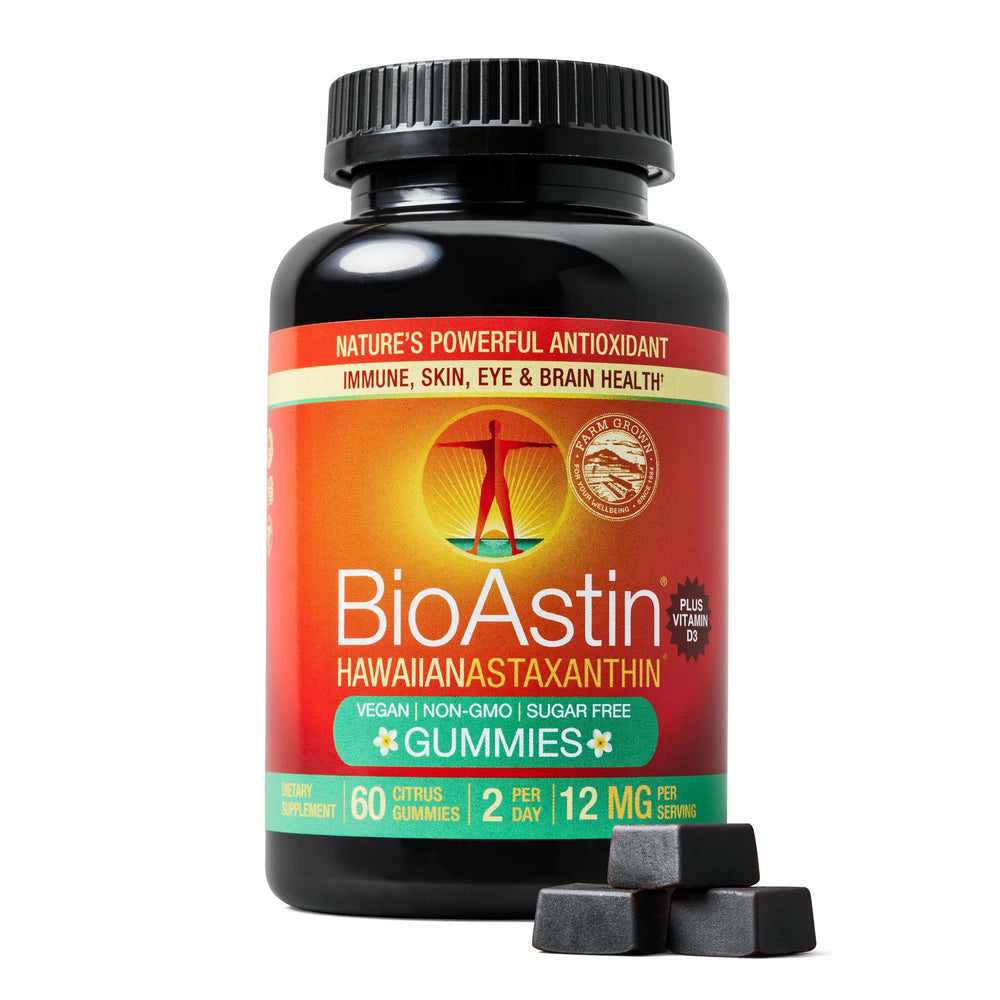 Nutrex Hawaii BioAstin bottle front emphasizes natural Hawaiian astaxanthin as a daily antioxidant.