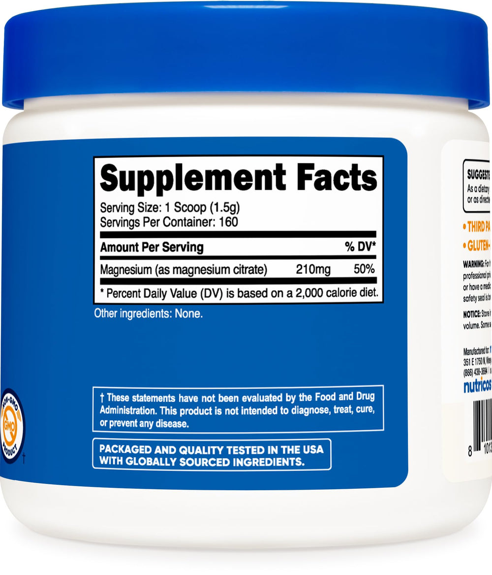 Nutricost Magnesium Citrate Powder dissolving in glass for easy use.