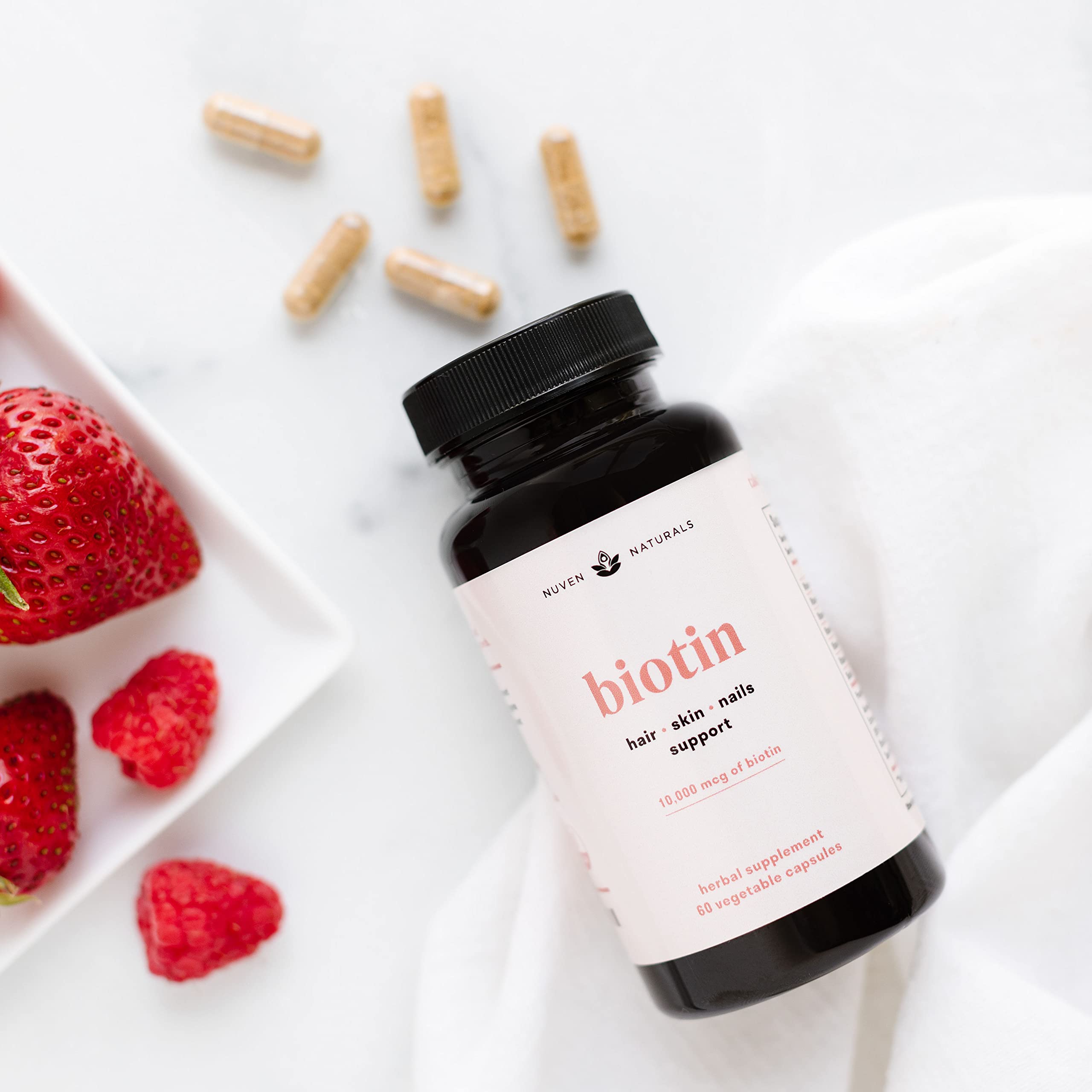 Vegan and non-GMO badge on Nuven Naturals packaging