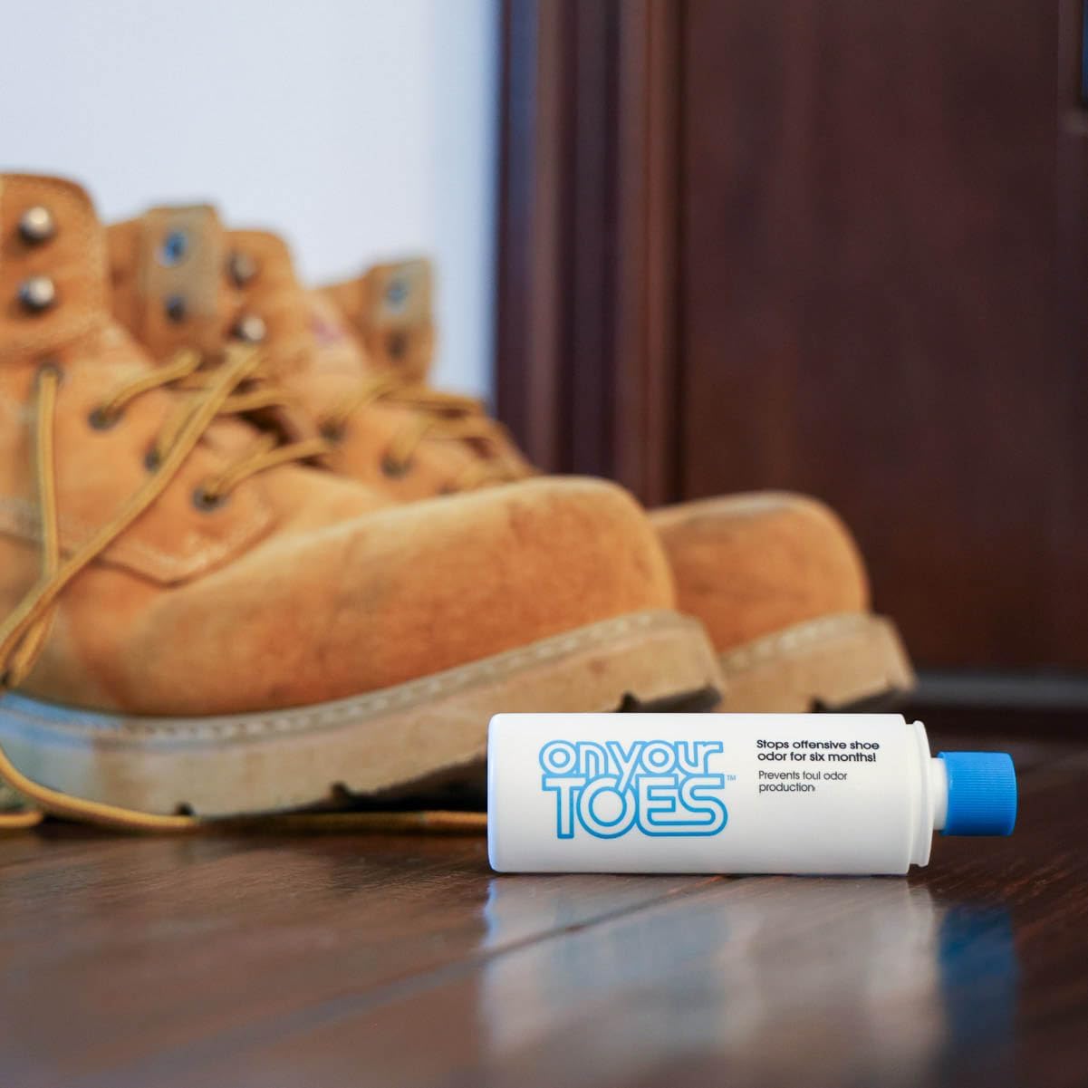 On Your Toes inside-shoe view, keeps footwear odor-free for days.