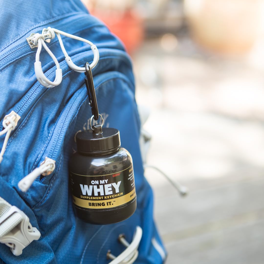 OnMyWhey secure-snap cap keeps powder fresh during travel.
