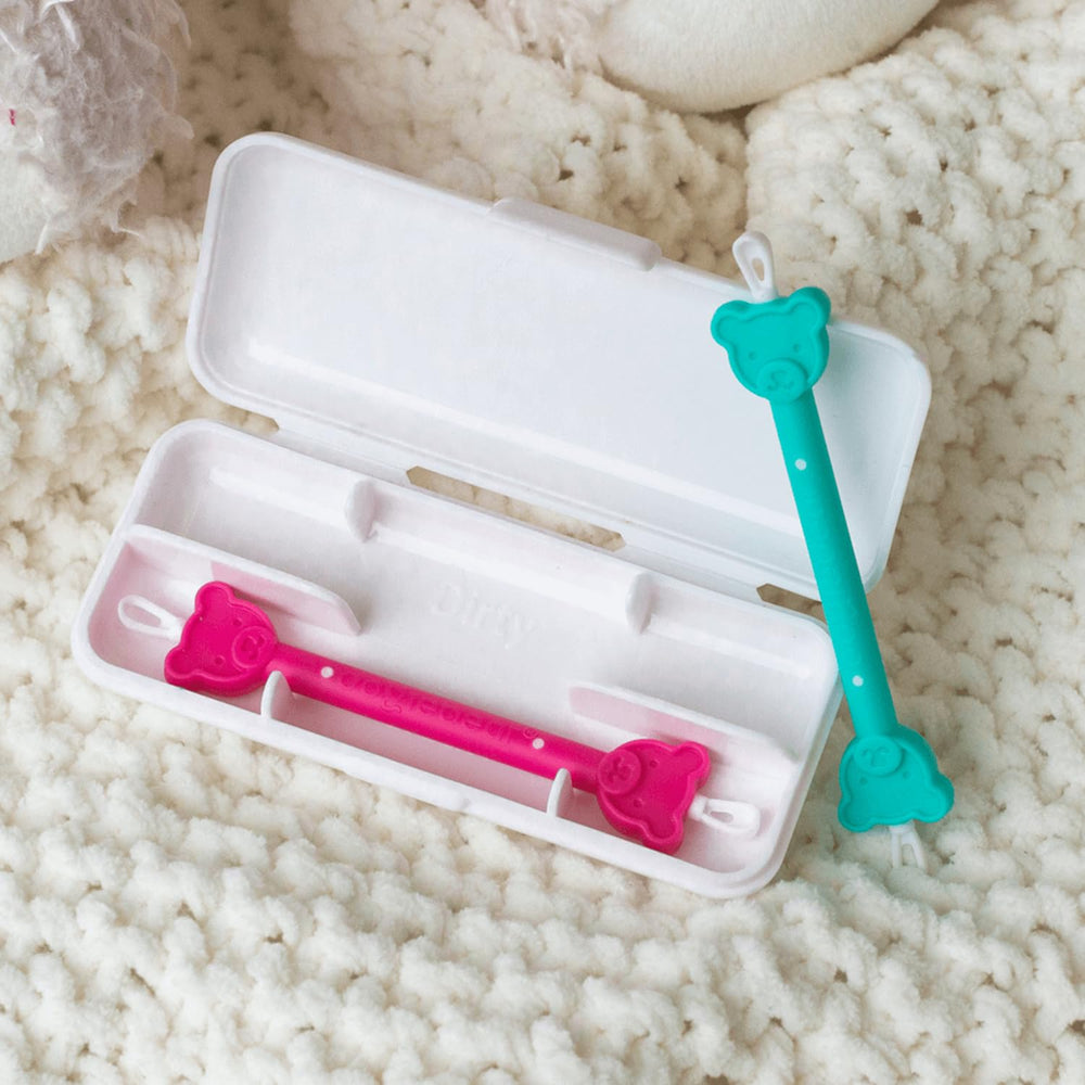 oogiebear two-pack with case ideal for families on the go