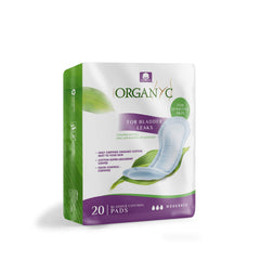 Organyc cotton pads close-up core highlights ultra-absorbent technology that pulls away moisture quickly.
