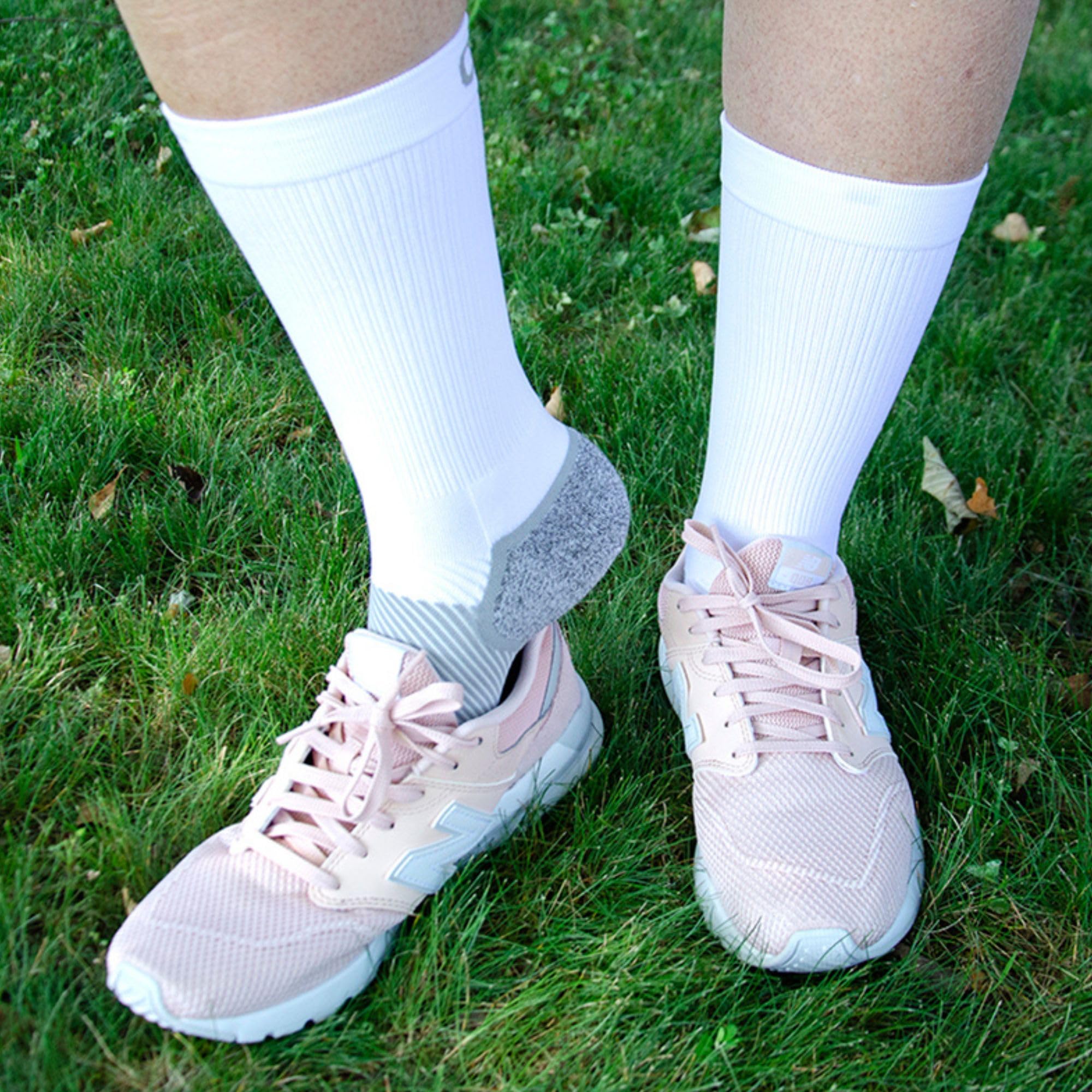 OrthoSleeve Diabetic Socks regular vs wide fit demonstrates comfortable stretch
