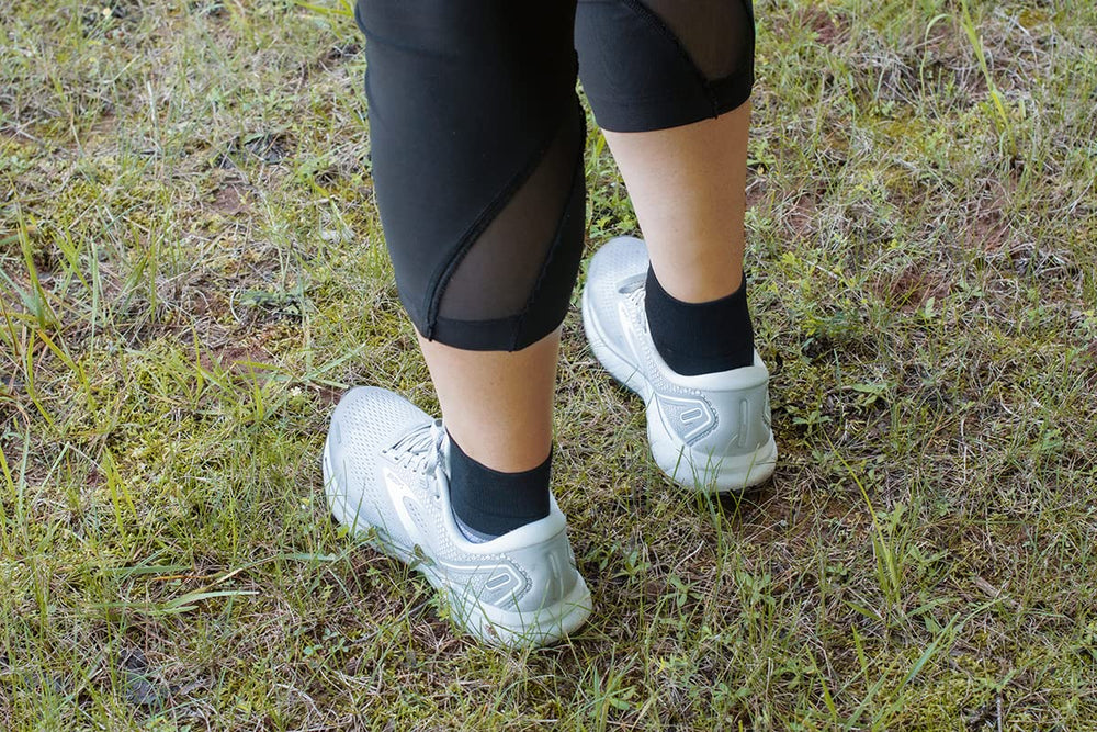 OrthoSleeve WC4 anatomically designed for right and left feet