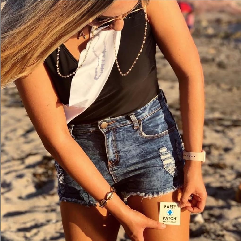 Party Patch pocket-sized design fits easily in a purse or pocket.