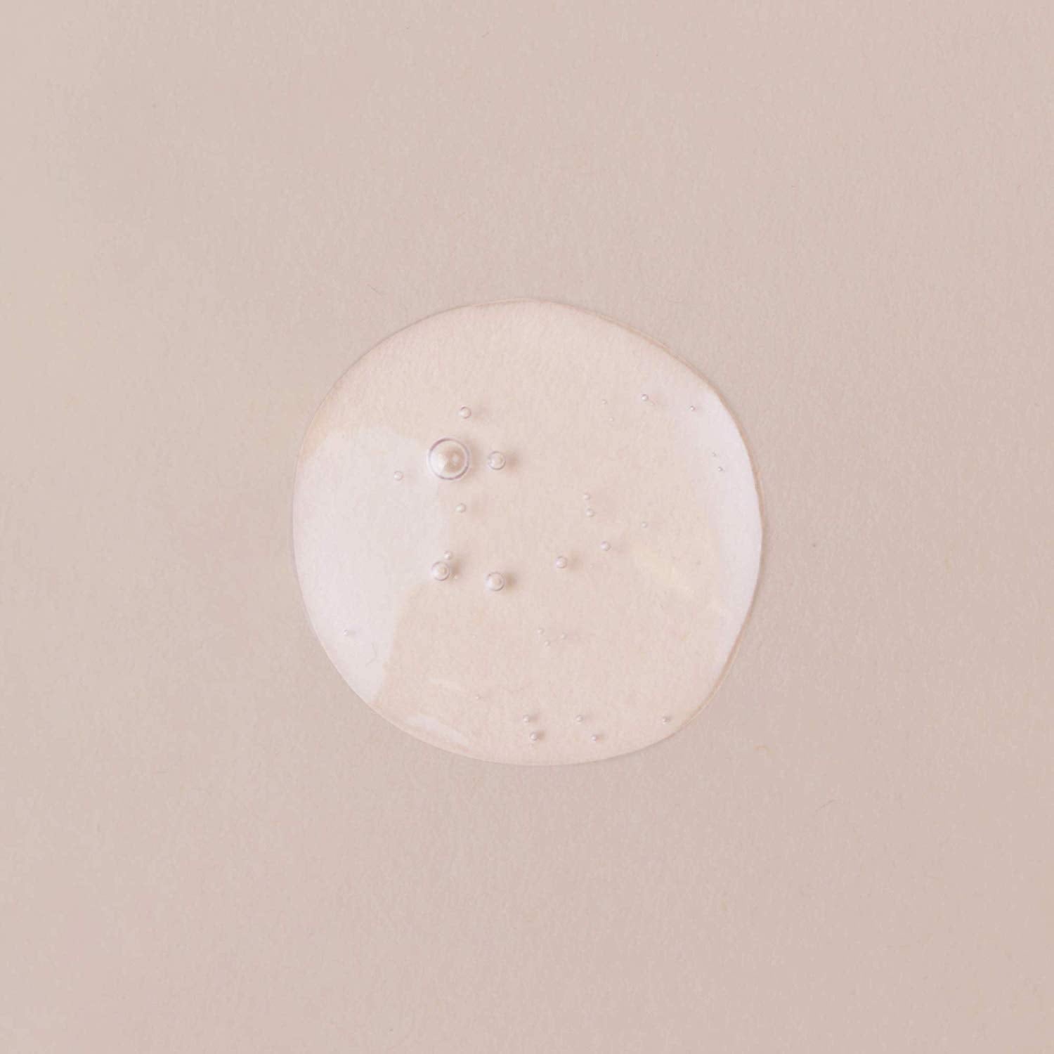 Texture close-up showing lightweight, non-greasy gel ideal for daily use.