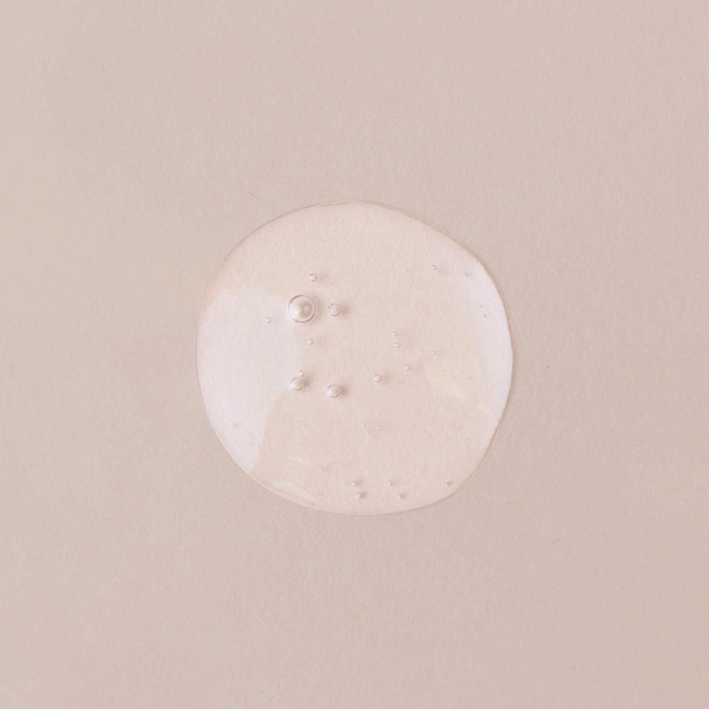 Texture close-up showing lightweight, non-greasy gel ideal for daily use.