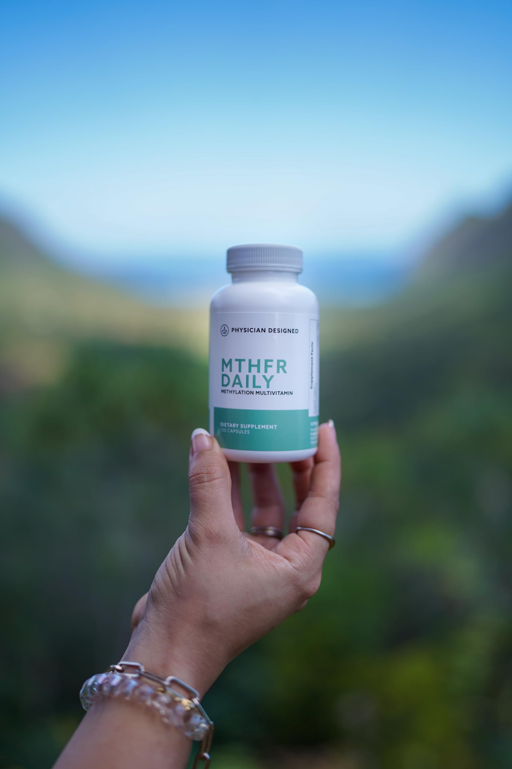 PD VARS MTHFR Daily Multivitamin bottle cap emphasizes complete B-complex benefits.