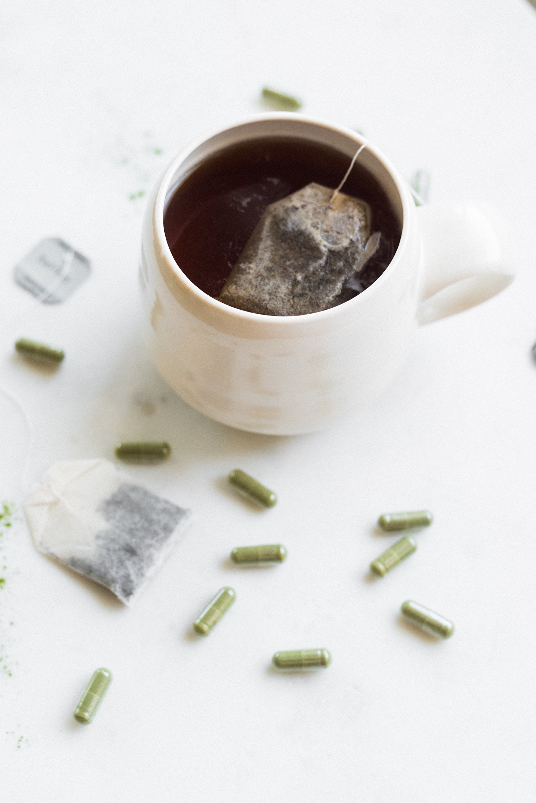 PINES plant-based raw alfalfa capsules ready to take.