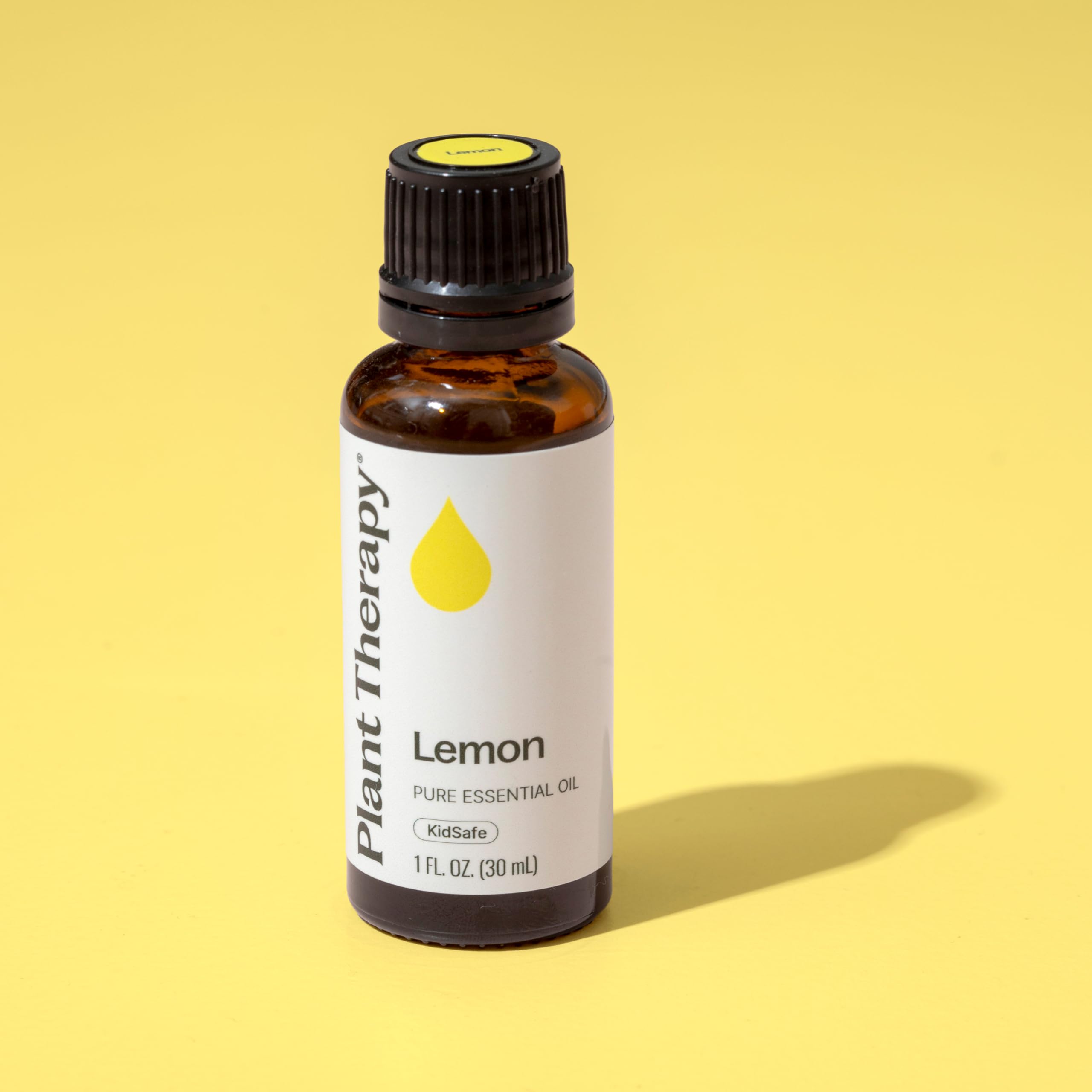 Plant Therapy Lemon Oil in a DIY blend for aromatherapy