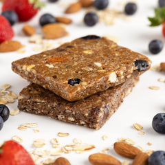 Probar Meal Bar Almond Butter Base offers a rich, hearty bite for sustained momentum.