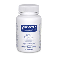 Pure Encapsulations DAO Enzyme bottle highlighting histamine digestion support for sensitive stomachs.
