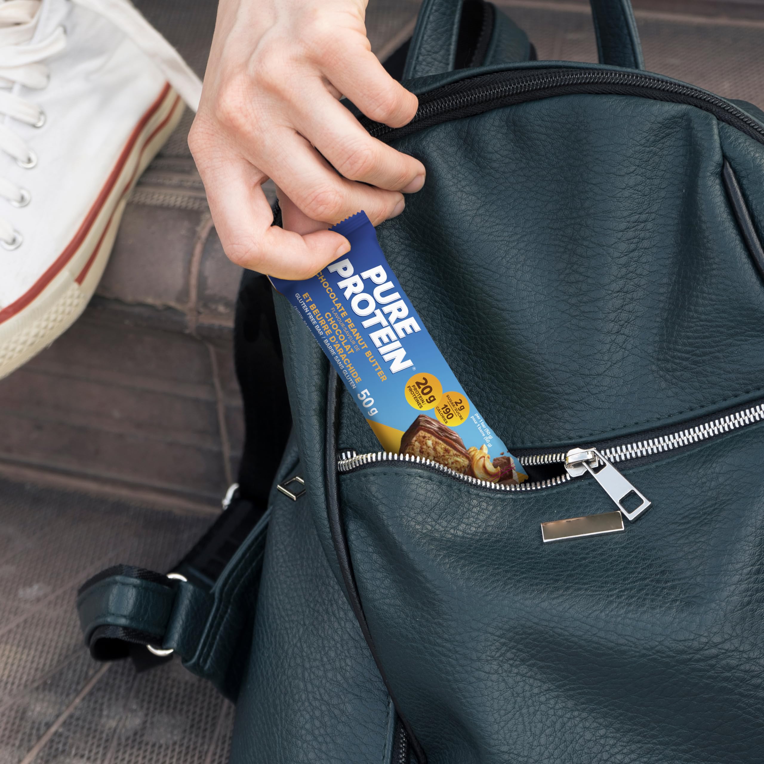 Pure Protein chocolate peanut butter bar close-up showcasing flavor notes.