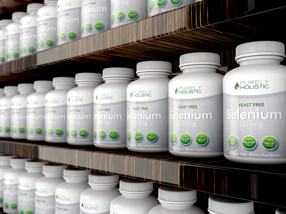 Purely Holistic Selenium 200mcg pour capsules demonstrates simple daily use.
