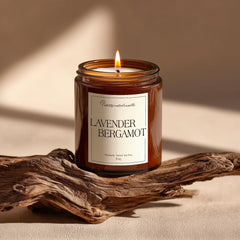 Putart soy wax candle with natural ingredients for clean burning and ambient fragrance.
